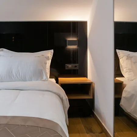 Top Rooms