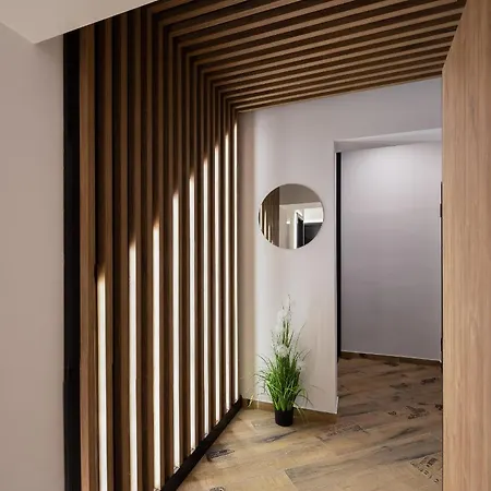 Apartament Top Rooms *