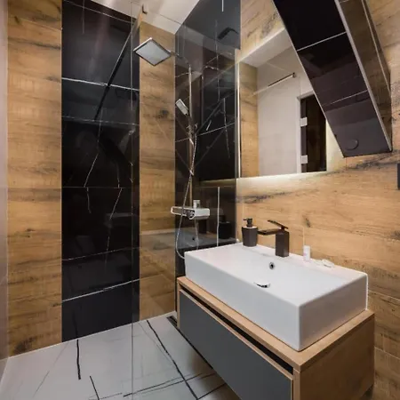 Apartman Top Rooms *