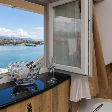 Top Rooms Apartman Split