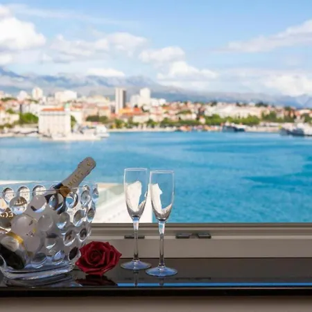 Top Rooms Apartman